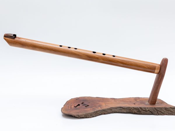 חליל אינדיאני מעץ טיק, סולם D pentatonic minor