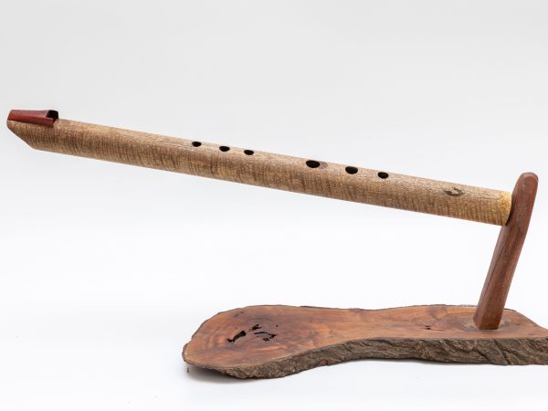 חליל אינדיאני מעץ מנגו תלתלי, סולם D pentatonic minor